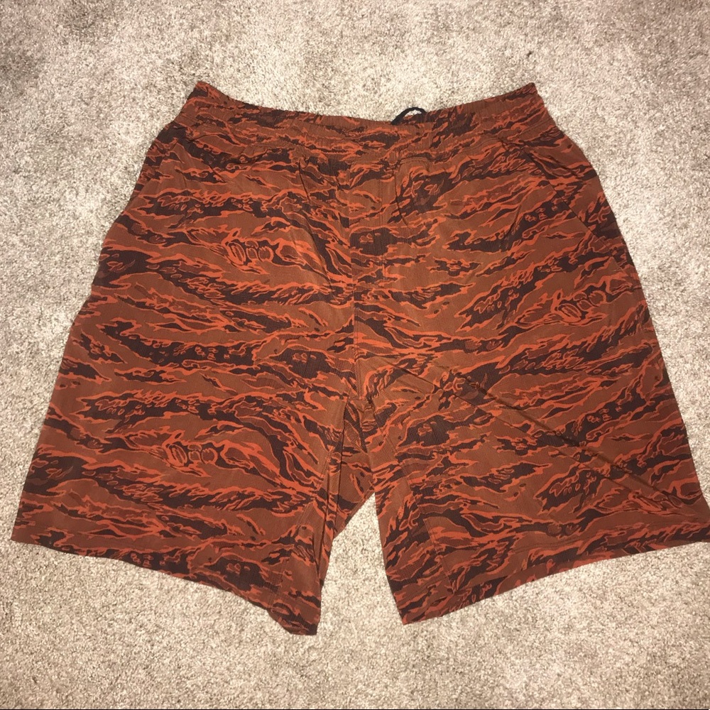 Lululemon Pacebreaker